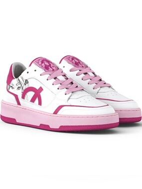 Nicki Minaj Loci Women’s Pink & White Low-Top Graphic Accent Sneakers